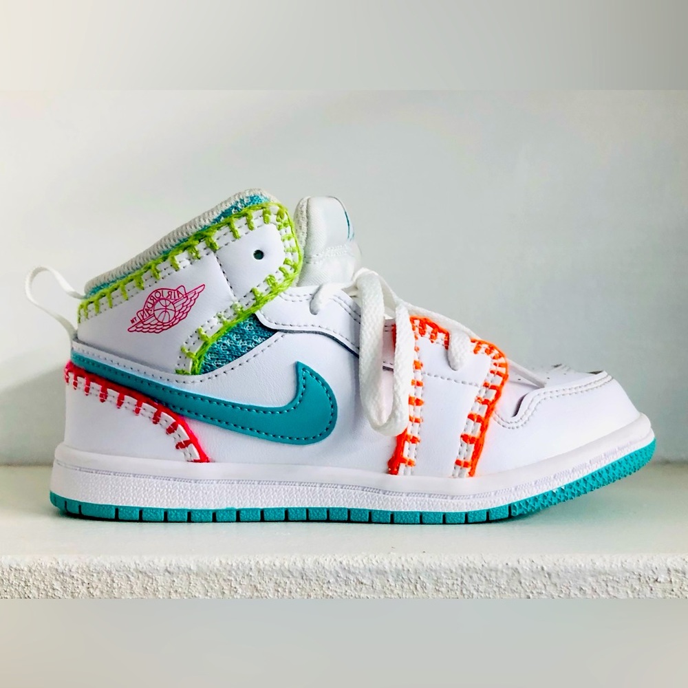 ➢AIR JORDAN 1 Mid SE) WASHED TEAL Rush white 🔥